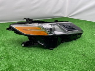 Фара передняя правая, ориг. номер 8118533D70, Toyota Toyota Camry 70 75