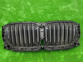 Жалюзи решетки передние, ориг. номер 5113226775, BMW Х5 G05