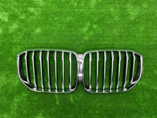 Решетка радиатора передняя, ориг. номер 51137454887, BMW Х5 G05