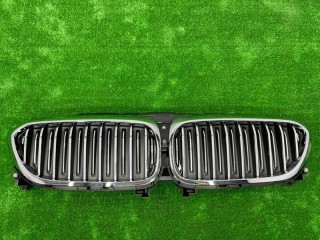 Жалюзи решетки передние, ориг. номер 51137497281, BMW 5 G30 2016-2020