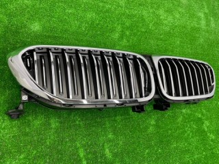 Жалюзи решетки передние, ориг. номер 51137497281, BMW 5 G30 2016-2020