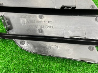 Накладка бампера передняя правая, ориг. номер A2058857302, Mercedes C-Classe W205