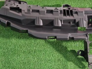 Крепление решетки радиатора переднее, ориг. номер 5311406140, Toyota Camry V80 2020-2024