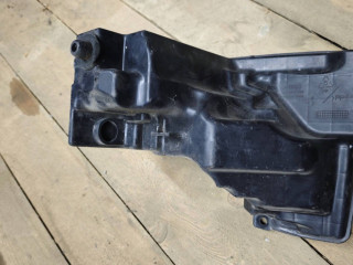 бачок омывателя, Mazda 6 1 поколение 2002-2005
