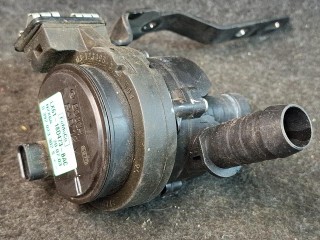 насос антифриза дополнительный, ориг. номер LX6118D473BAC, Ford Escape 4 поколение CX482 2019-2022