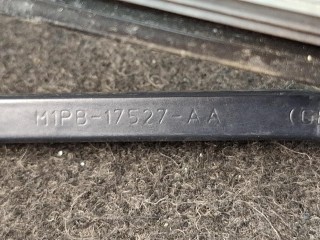 поводок стеклоочистителя левый левой, ориг. номер M1PB-17527-AA, Ford Bronco Sport 1 поколение 2020-2024