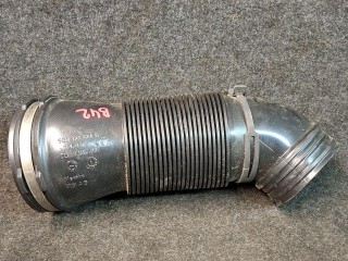 патрубок воздушного фильтра, ориг. номер 5QM129684B, Volkswagen Taos 1 поколение [рестайлинг] 2024-2026