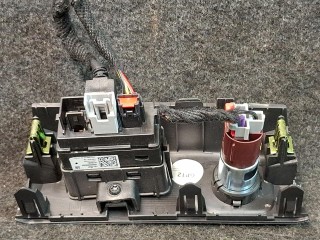 разъем AUX / USB, ориг. номер 13549941, Buick Envista 1 поколение 2022-2026