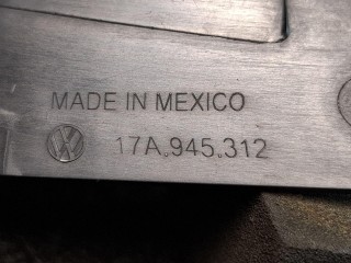 ус под фонарь правый, ориг. номер 17A945312, Volkswagen Jetta 7 поколение 2018-2022