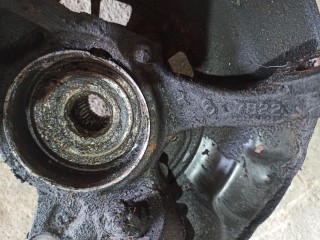 кулак передний правый, Toyota Sienna 2 поколение XL20 [рестайлинг] 2006-2009