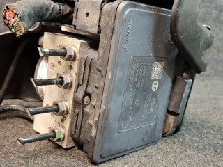 блок ABS, ориг. номер 5Q0614517CT, Volkswagen Jetta 7 поколение 2018-2022