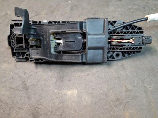 ручка наружная двери передней правой, ориг. номер 5N0837885H, 5N0839885H, Volkswagen Taos 1 поколение [рестайлинг] 2024-2026