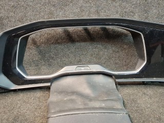 декоративная накладка торпедо, ориг. номер 17B854523J, Volkswagen Jetta 7 поколение 2018-2022