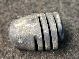 отбойник капота, ориг. номер 867827500A, Volkswagen Taos 1 поколение [рестайлинг] 2024-2026