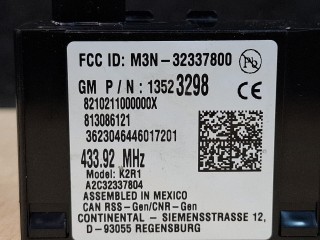блок управления бесключевым доступом, ориг. номер 13523298, Chevrolet Trax 2 поколение 2023-2026
