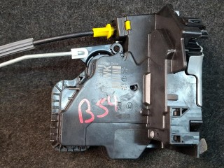 замок двери задней правой, ориг. номер 13553118, Chevrolet Trax 2 поколение 2023-2026