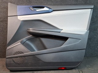 обшивка двери передней правой, Volkswagen Taos 1 поколение 2020-2024