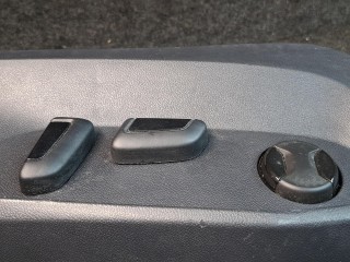 модуль управления сиденьем передний левый, ориг. номер 3CN959777QWA, Volkswagen Taos 1 поколение 2020-2024