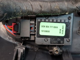 модуль управления сиденьем передний левый, ориг. номер 3CN959777QWA, Volkswagen Taos 1 поколение 2020-2024