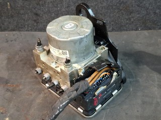 блок ABS, ориг. номер 5Q0614517GB, Volkswagen Taos 1 поколение 2020-2024