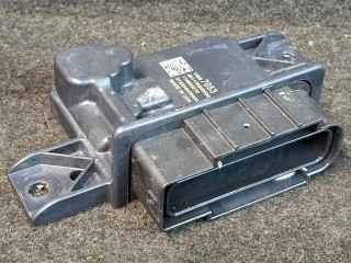 блок управления топливным насосом, ориг. номер 13537053, Chevrolet Equinox 3 поколение [рестайлинг] 2021-2024