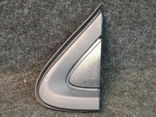 накладка крыла (уголок зеркала) переднего левая, ориг. номер 84107397, Chevrolet Equinox 3 поколение [рестайлинг] 2021-2024