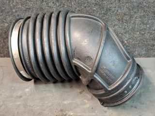 патрубок воздушного фильтра, ориг. номер 84228127, Chevrolet Equinox 3 поколение [рестайлинг] 2021-2024