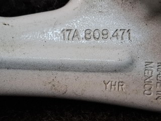 кронштейн крыла передний левый, ориг. номер 17A809471, Volkswagen Jetta 7 поколение 2018-2022