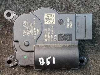 моторчик заслонки печки, ориг. номер 2Q0907511F, Volkswagen Jetta 7 поколение 2018-2022