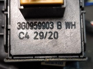 кнопка открытия багажника, ориг. номер 3G0959903B, 17B.867375A, Volkswagen Jetta 7 поколение 2018-2022