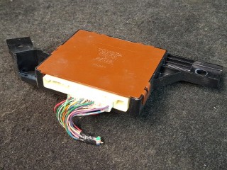 блок управления ABS, ориг. номер 88650-06141, Toyota Camry 7 поколение XV40