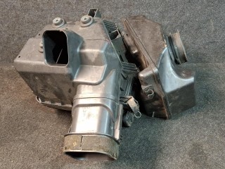 корпус воздушногo фильтра, ориг. номер 17701-AD011, 17705-AD015, Toyota Camry 7 поколение XV40
