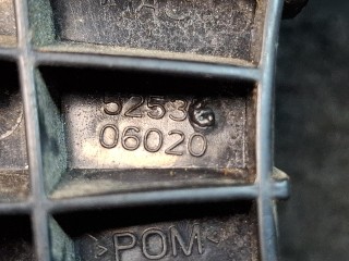 кронштейн крепления бампера переднего левый, ориг. номер 52536-06020, Toyota Camry 7 поколение XV40 2006-2009