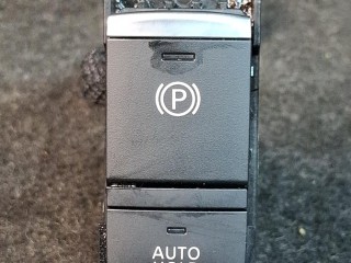 кнопка ручного тормоза (ручника), ориг. номер 251756RA0A, Nissan Rogue T33 2020-2024