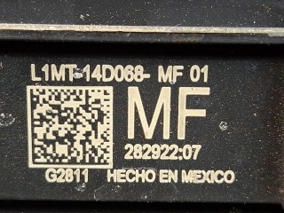 блок предохранителей, ориг. номер L1MT-14D068-MF01, Ford Explorer 6 поколение U625 2019-2024
