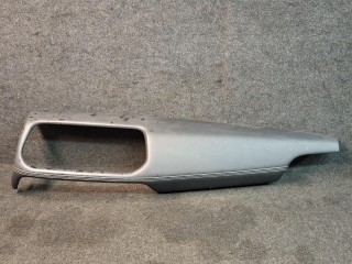 декоративная накладка торпедо правая, ориг. номер 682116RR0A, Nissan Rogue T33 2020-2024