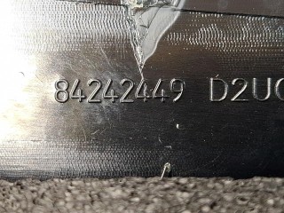 молдинг двери задней правой, ориг. номер 84242449, Chevrolet Equinox 3 поколение 2017-2021