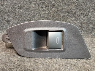 кнопка стеклоподъемника двери задней правой, ориг. номер 84139701, Chevrolet Equinox 3 поколение 2017-2021