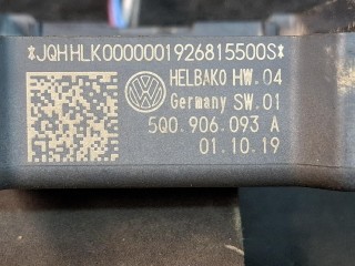 блок управления топливным насосом, ориг. номер 5Q0906093A, Volkswagen Jetta 7 поколение 2018-2022