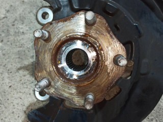 кулак передний левый, Nissan Rogue T33 2020-2024