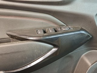 обшивка двери передней левой, ориг. номер 42851044, Chevrolet Trax 2 поколение 2023-2026