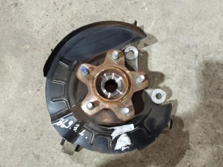 кулак задний левый Nissan Rogue T33 2020-2024