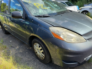 Toyota Sienna 2 поколение XL20 [рестайлинг] 2008г. 3.5 л., 2GR-FE - фото №22