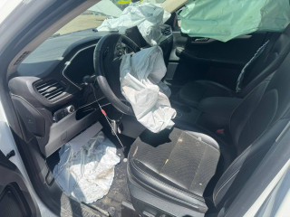 Ford Escape 4 поколение CX482 2020г. 1.6 л., LUB - фото №2