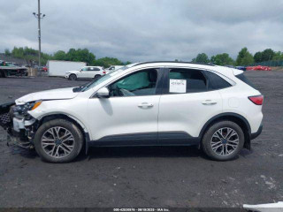 Ford Escape 4 поколение CX482 2020г. 1.6 л., LUB - фото №28