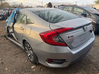 Honda Civic 10 поколение 2017г. 2.0 л., K20C2 - фото №2