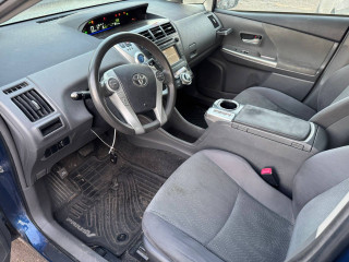 Toyota Prius V 1 поколение ZVW41 2014г. 1.8 л. - фото №10