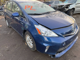 Toyota Prius V 1 поколение ZVW41 2014г. 1.8 л. - фото №19