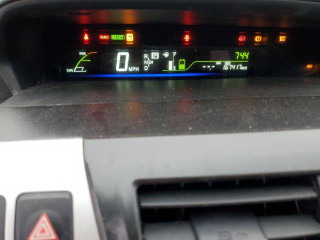Toyota Prius V 1 поколение ZVW41 2014г. 1.8 л. - фото №20