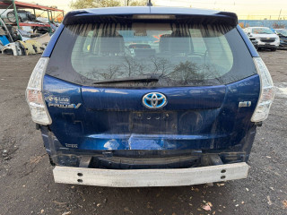 Toyota Prius V 1 поколение ZVW41 2014г. 1.8 л. - фото №29